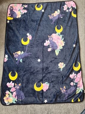 Sailor Moon Blanket Throw